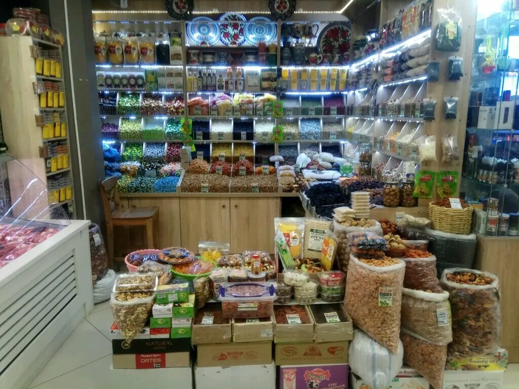 Турецкий базар лукум. Восточные сладости москва. Магазин восточных сладостей. Восточные сладости москва. Пахлава ассорти.