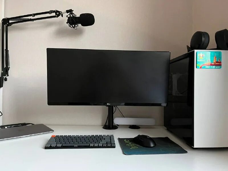 монитор без проводов к компьютеру. переходник для видеокарты к монитору hdmi vga. подключить монитор 4к к imac. Hdmi кабель для телевизора и ноутбука. Nuc10fnk с монитором.