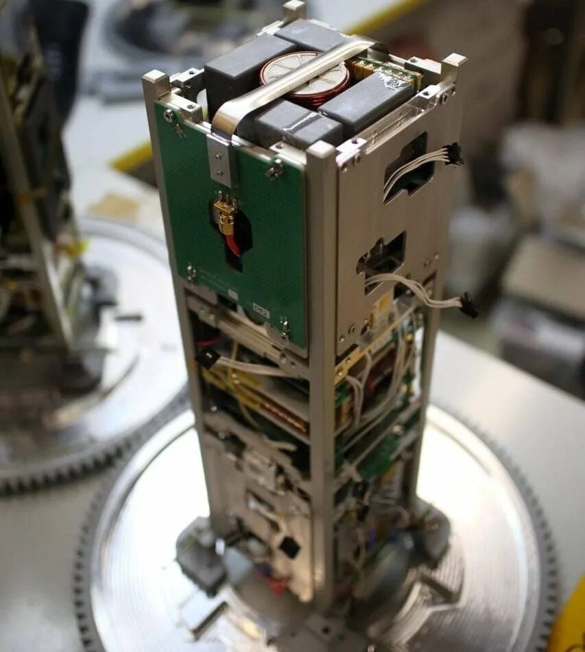 CUBESAT 3u. Наноспутник CUBESAT. Микроспутники (CUBESAT). CUBESAT российского производства. Сборка 1 14