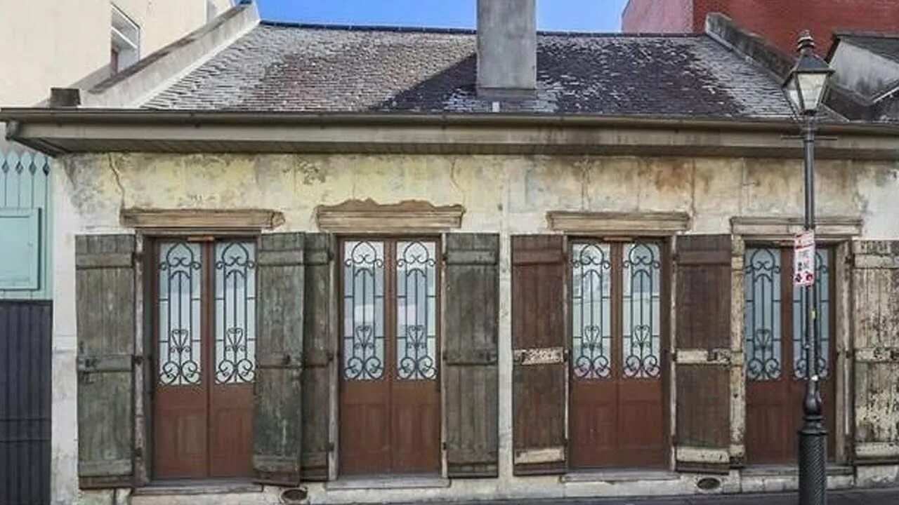 Того в здании никого не. Того в здании никого не