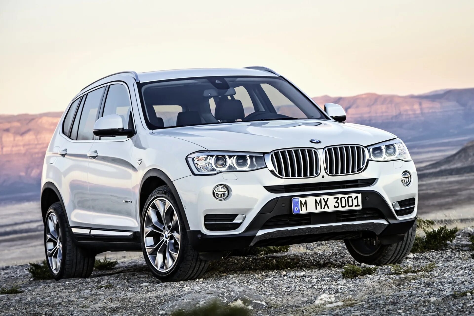 Телефон бмв х3. Bmw x3 f25. bmw x3 f25 2016. бмв x3 2014. бмв х3 рестайлинг.