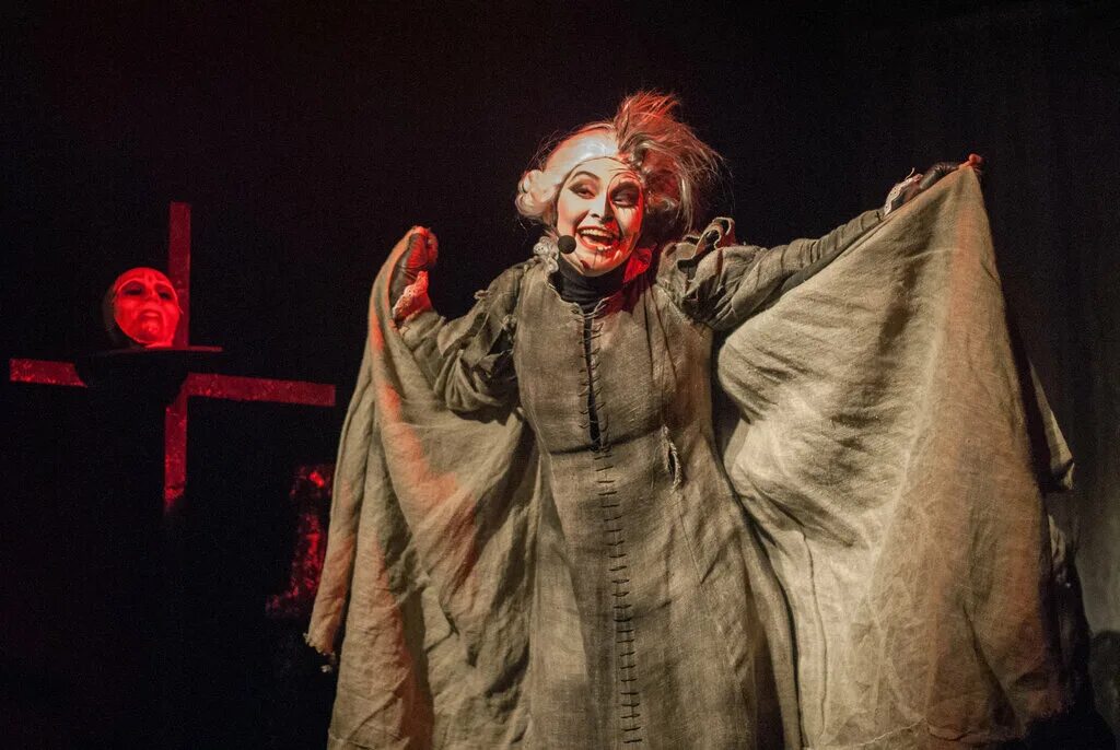 афиша спектаклей петрозаводск. театр либерум петрозаводск афиша. либерум эмблема.