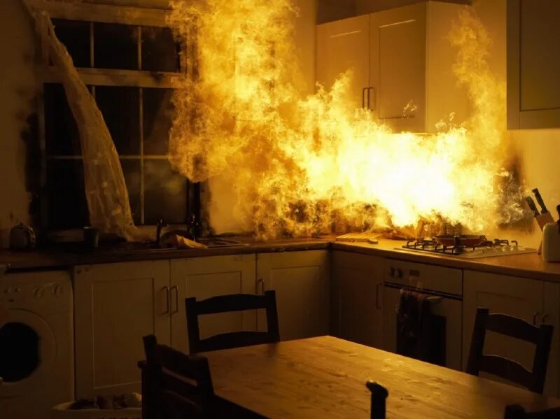 лампа с маслом внутри. комната в огне. духовка gorenje bo637inb внутри. горение внутри. плита гефест духовка внутри.