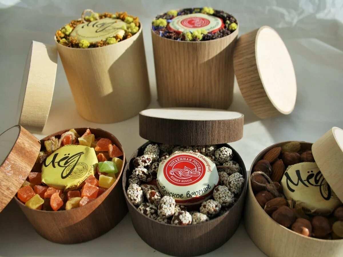 Фруктовый букет в коробке. Съедобные коробочки. Съедобные коробочки. Съедобные коробочки. Подарочные наборы на новый год.