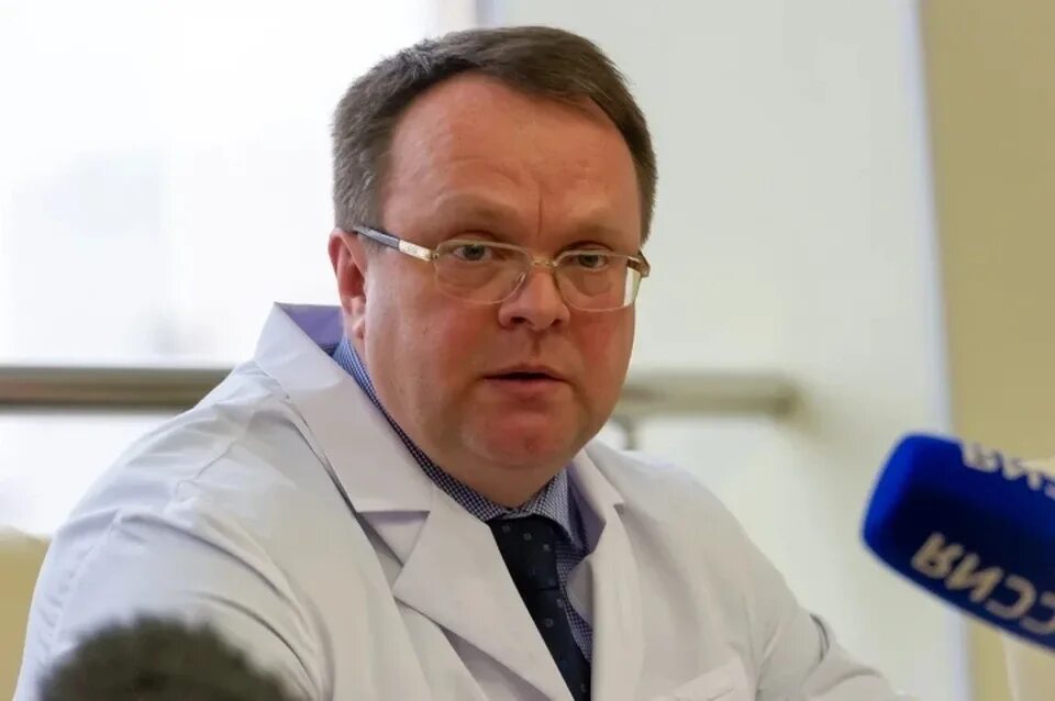 Главный врач спб. Гусев главврач боткинской больницы. главврач боткинской больницы спб.