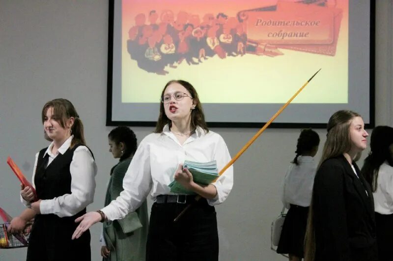 приглашаем на работу продавца кассира. работа продавца шахты. приглашаем на работу реклама. продавец. продавец торгового зала.