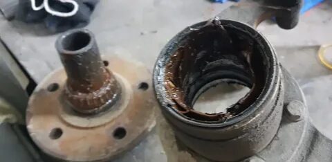 Может ли заклинить ступичный подшипник