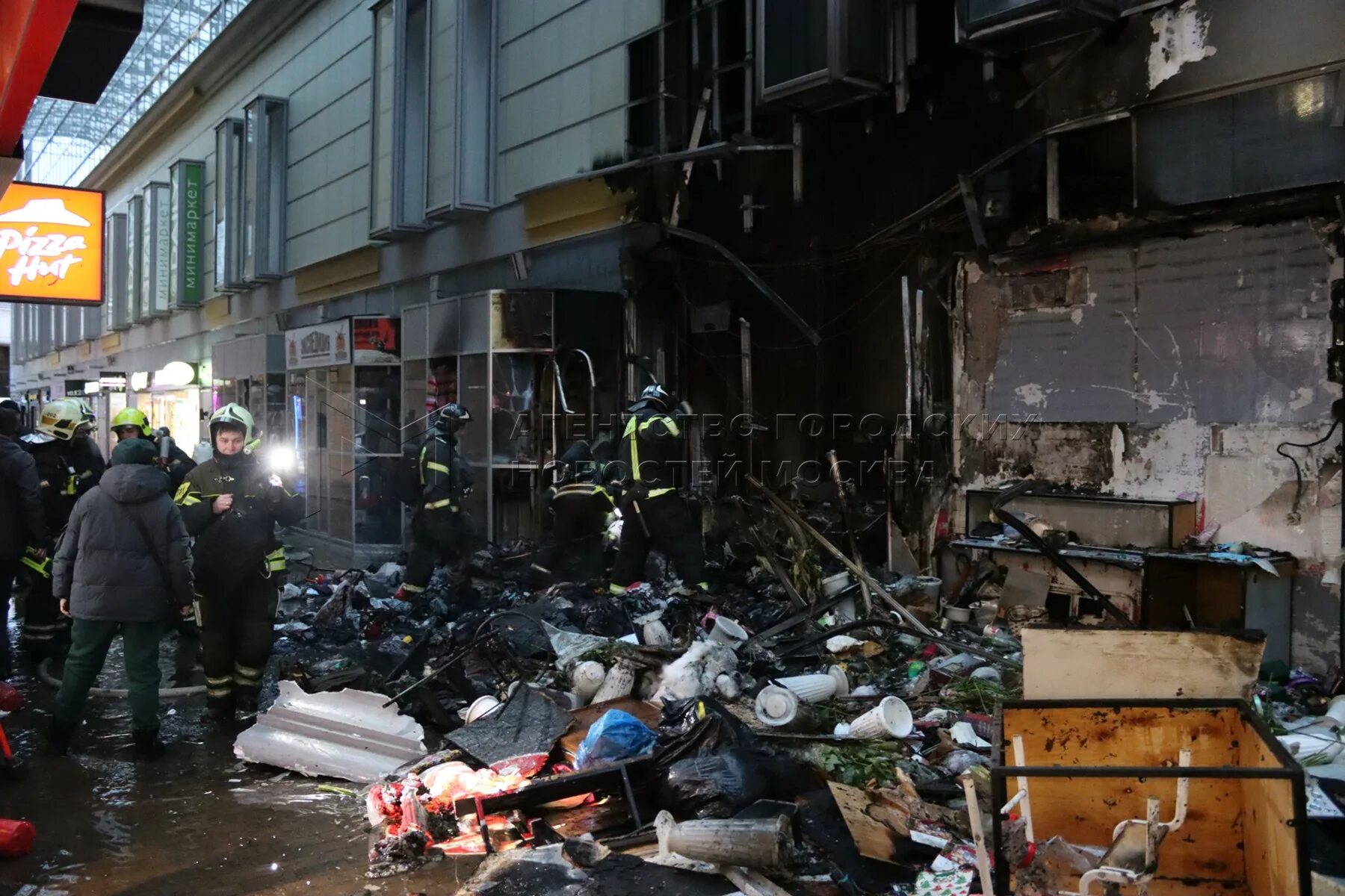 Что случилось в москве в тц. Пожар в москве. московский пожар. пожар елоховский. пожар на бауманской.