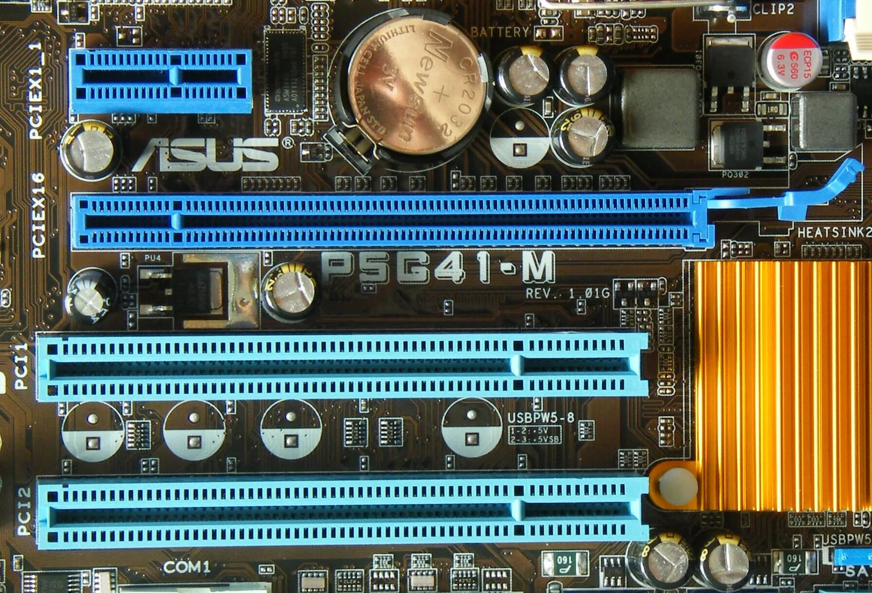 Можно ли подключить видеокарту в pci. Слот pci express x16 видеокарты. разъем pci express x16 на материнской. разьемыматеринской платы pci-express x1. слот на материнке под видеокарту.
