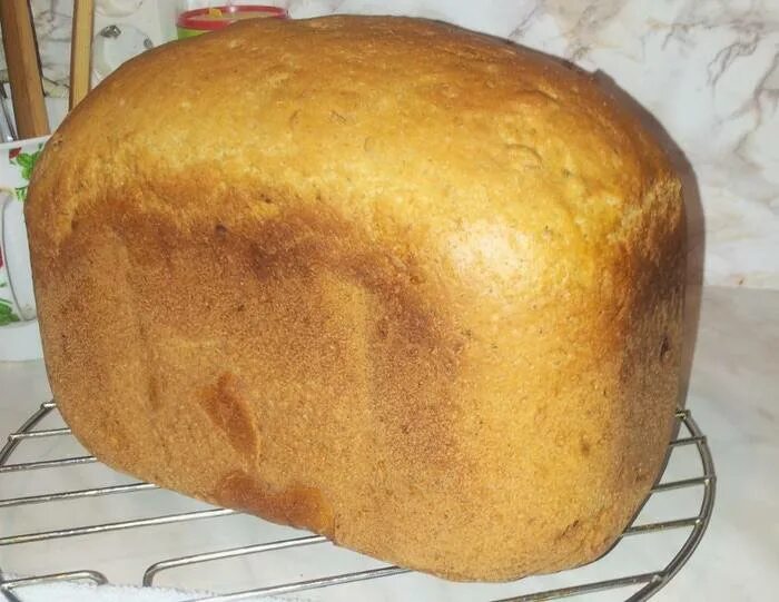 Выпечка из хлебопечки. Хлебопечка с хлебом. Домашний хлеб из хлебопечки. Домашний хлеб в хлебопечке. Пошаговый рецепт хлеба в хлебопечке