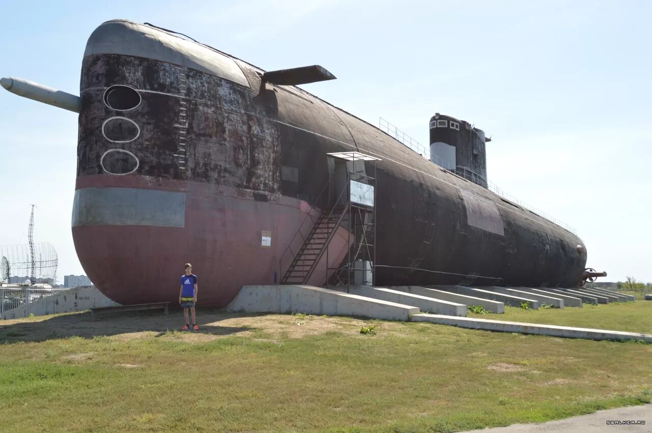 Подводная лодка б-396 новосибирский комсомолец. Подводная лодка сом 641б. Б-515 подводная лодка гамбурга. Красное сормово подводные лодки. Завод красное сормово подводная лодка.