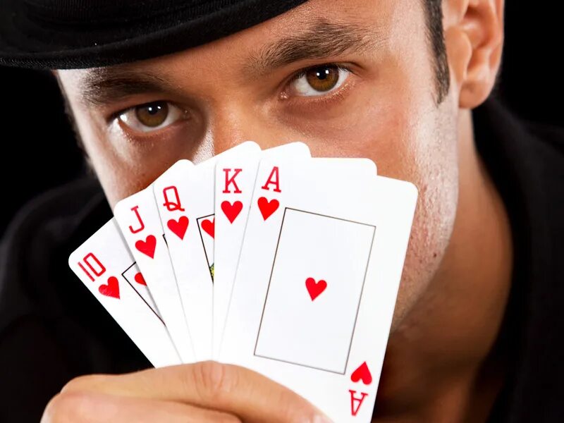 Покерист джонатан. Картежник. Как называется картежник. Вадим туз. Покке.