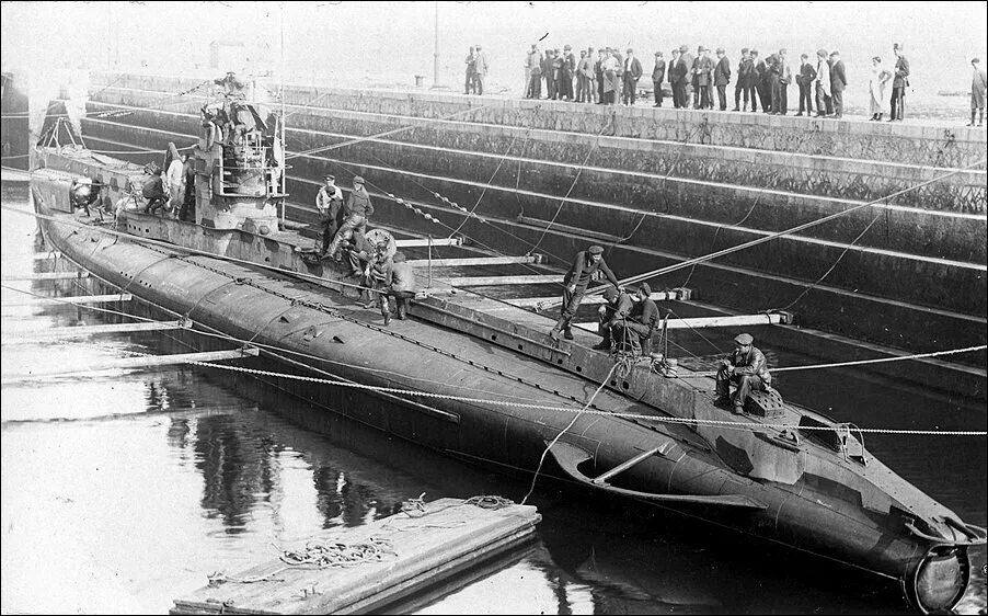 Первые немецкие подводные лодки. Немецкая подводная лодка u96. U-151 подводная лодка. Немецкая подводная лодка u110. Первые немецкие подводные лодки.