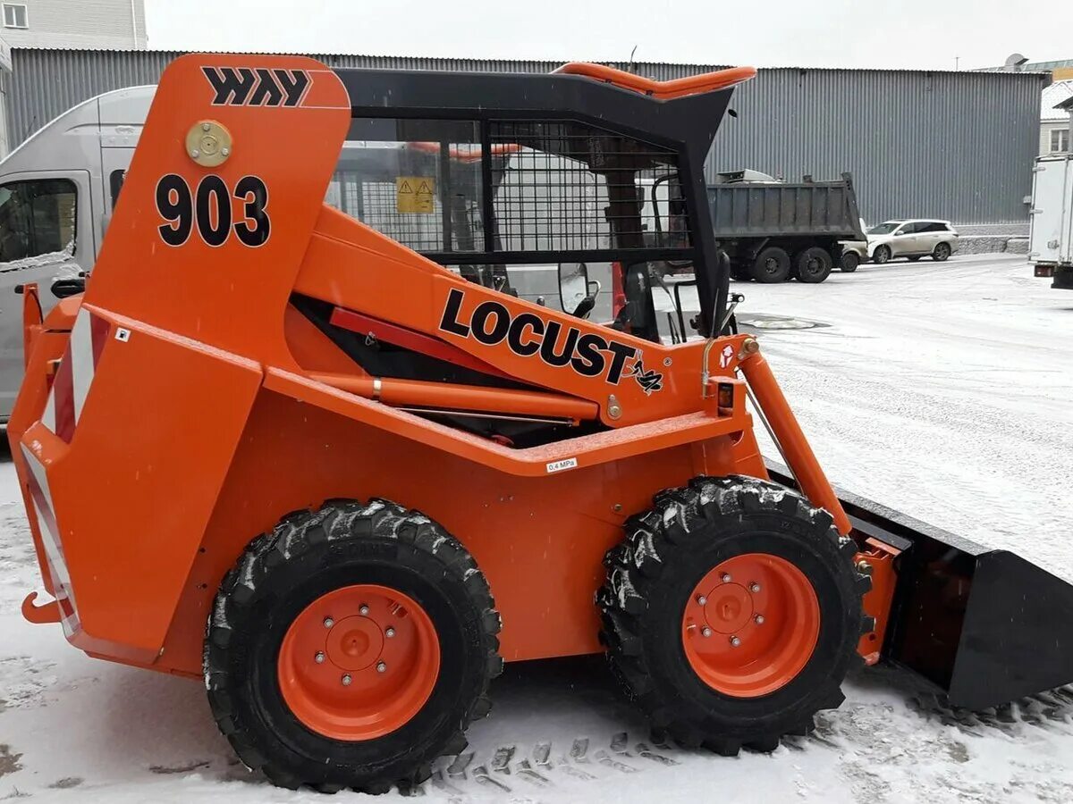 Локуст 903. Мини погрузчик локуст. погрузчика locust 903. минипогрузчик оранжевый локуст.