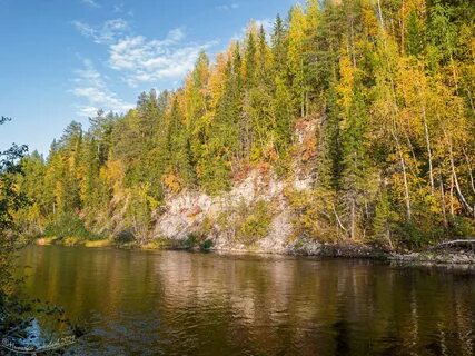 Река чуть