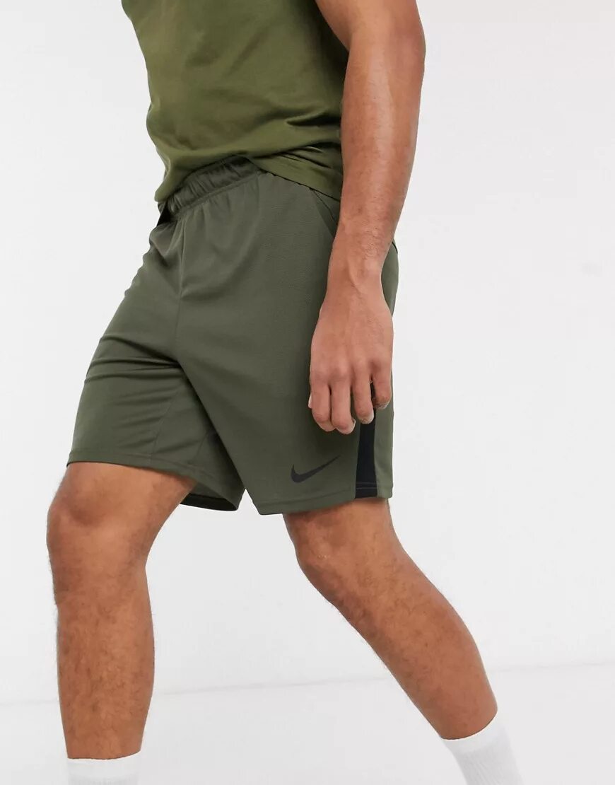 Шорты хаки мужские. Шорты мужские Emerson Mastiff Training shorts Green. Шорты мужские Nike хаки. Быстросохнущие шорты мужские ASOS хаки. Шорты Nike хаки.