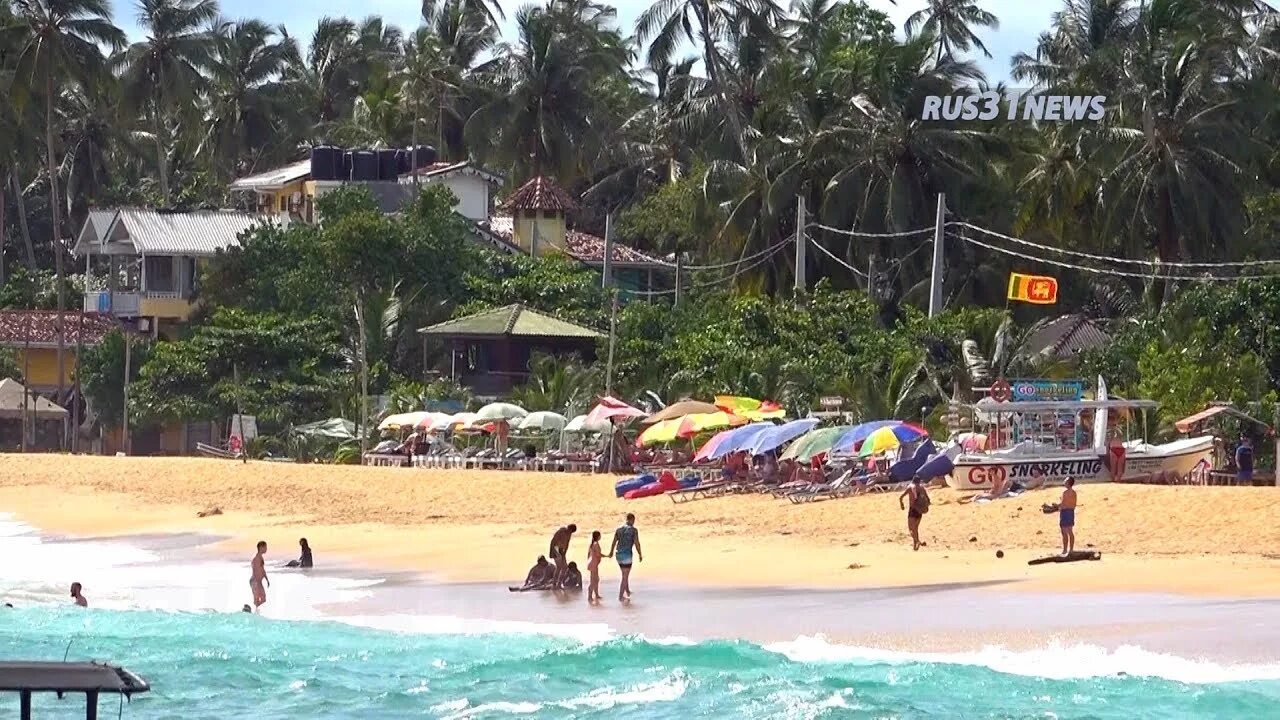 Унаватуна шри ланка 2024. Джангл Бич Унаватуна. Dalawella Beach Шри Ланка. Пляж Виджая Унаватуна. Уно ватуно Шри Ланка.