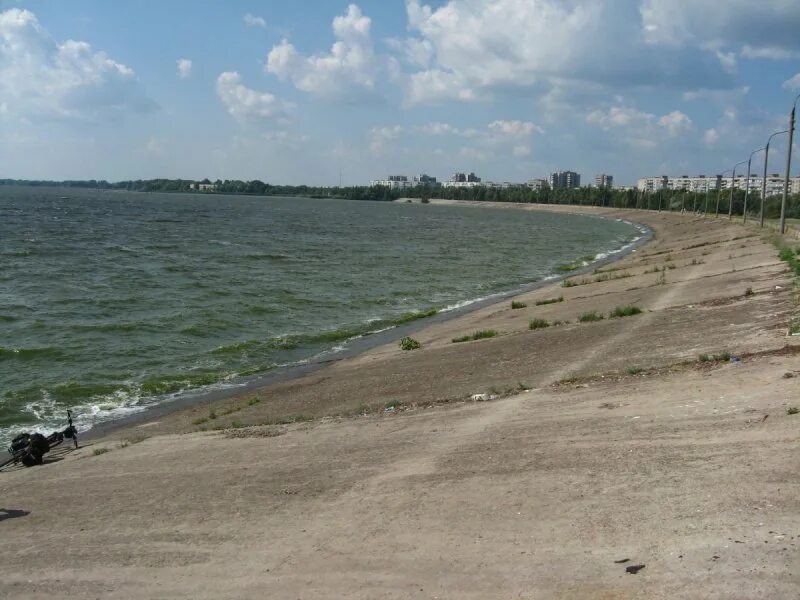 Днепродзержинское водохранилище. Каменское водохранилище Украина. Каховского водохранилища. Херсонское водохранилище. Днепровское водохранилище