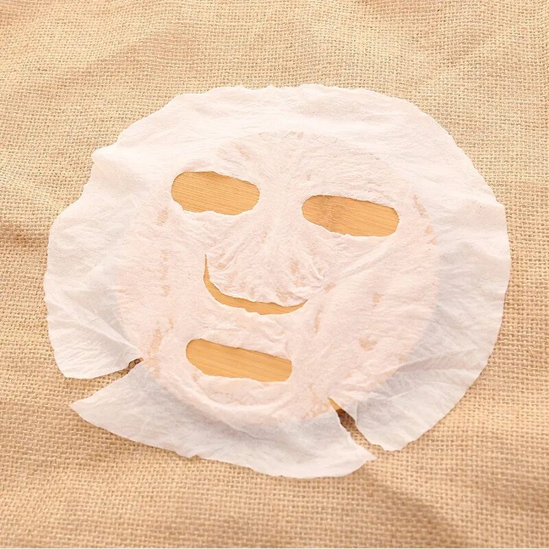 Маска полотенце. Бумажные тканевые маски. Бумажные маски для лица. Бумажные маски для лица тканевые. Маски для лица тканевые упаковка.