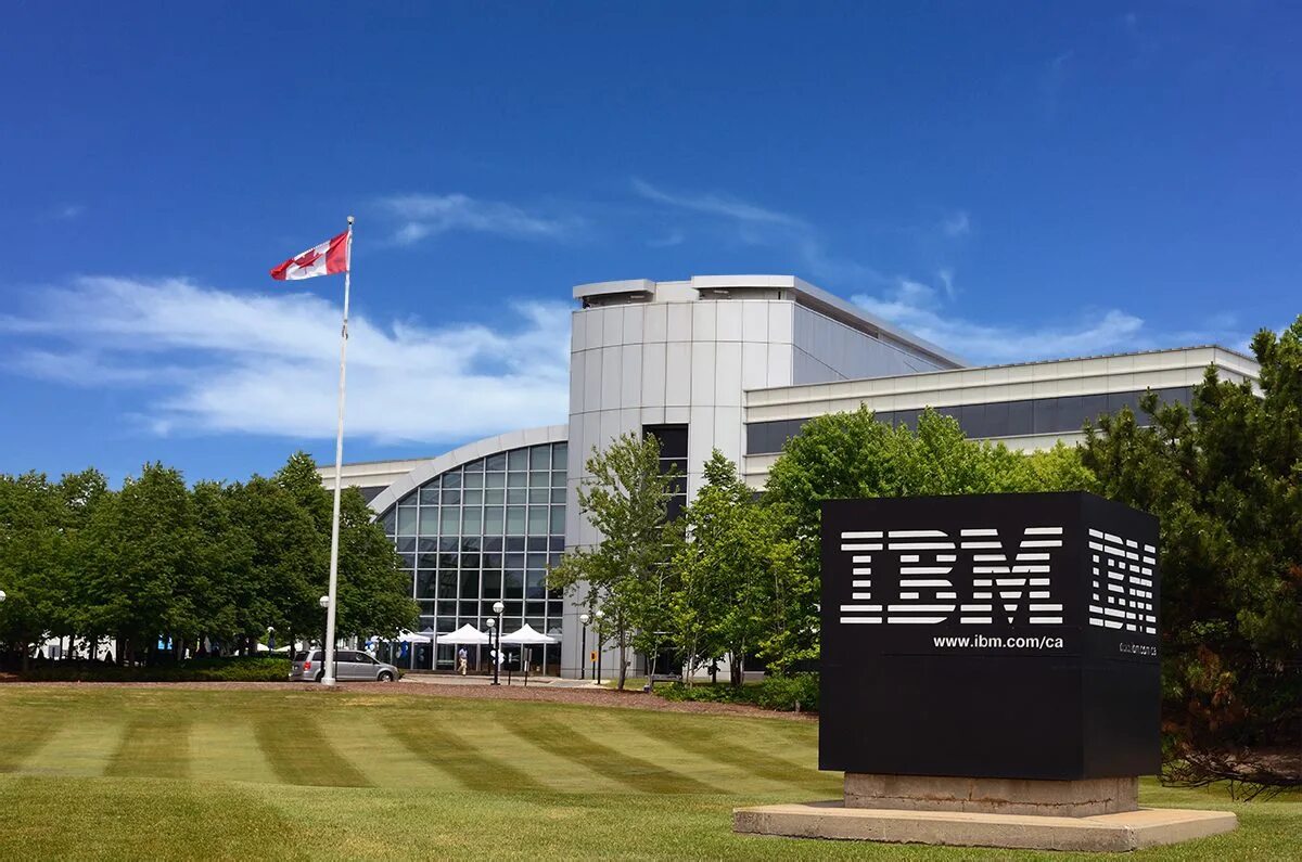 Ibm microsoft. IBM штаб квартира. Научный центр Онтарио. IBM главный офис. IBM офис Нью Йорк.