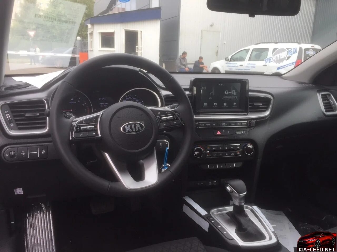 Торпеда 2019. Kia Ceed 2019 салон. Kia СИД 2019 салон. Панель Киа СИД 2019. Киа СИД 2018 интерьер.