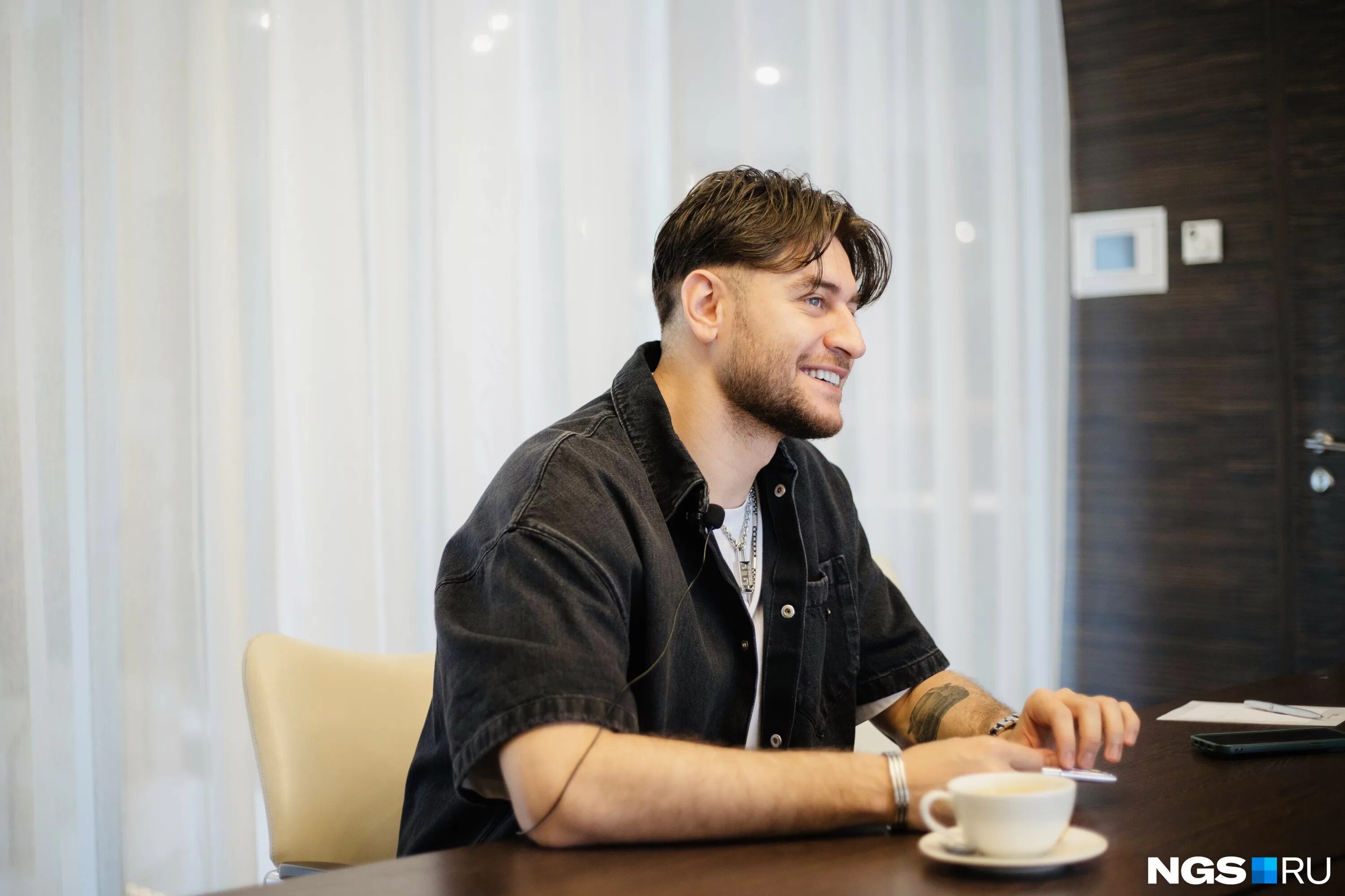 Дава в новосибирске 2024. Дава певец зимний образ. Дава в новосибирске 2024. Дава в новосибирске 2024. Dava исполнитель.