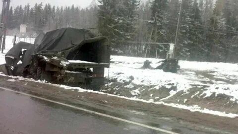 Фура попала в аварию