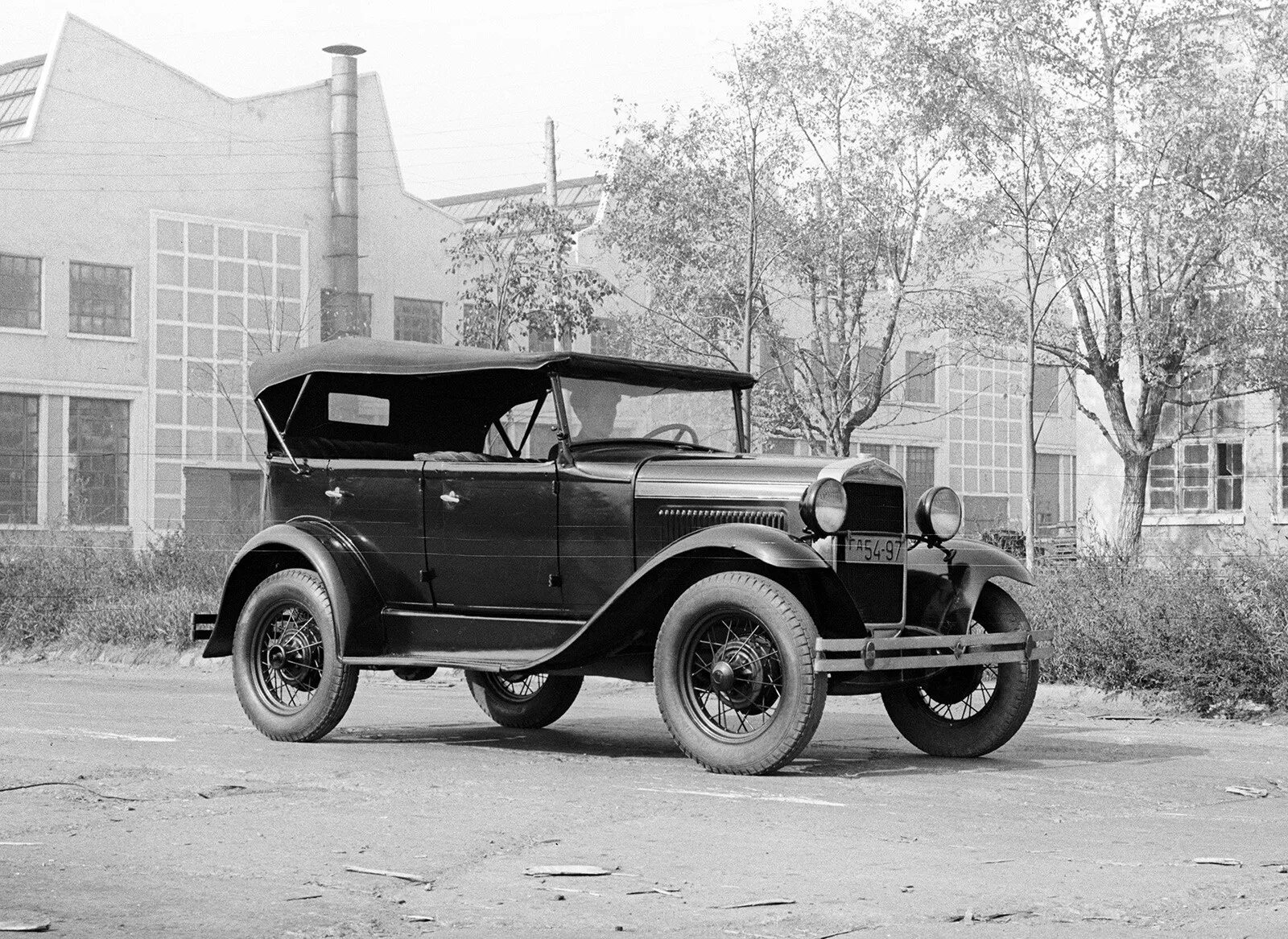 газ 11-415 пикап. газ 51 водовозка. газ 51р. газ фотоконтроль передать. "дорога жизни", 1942.