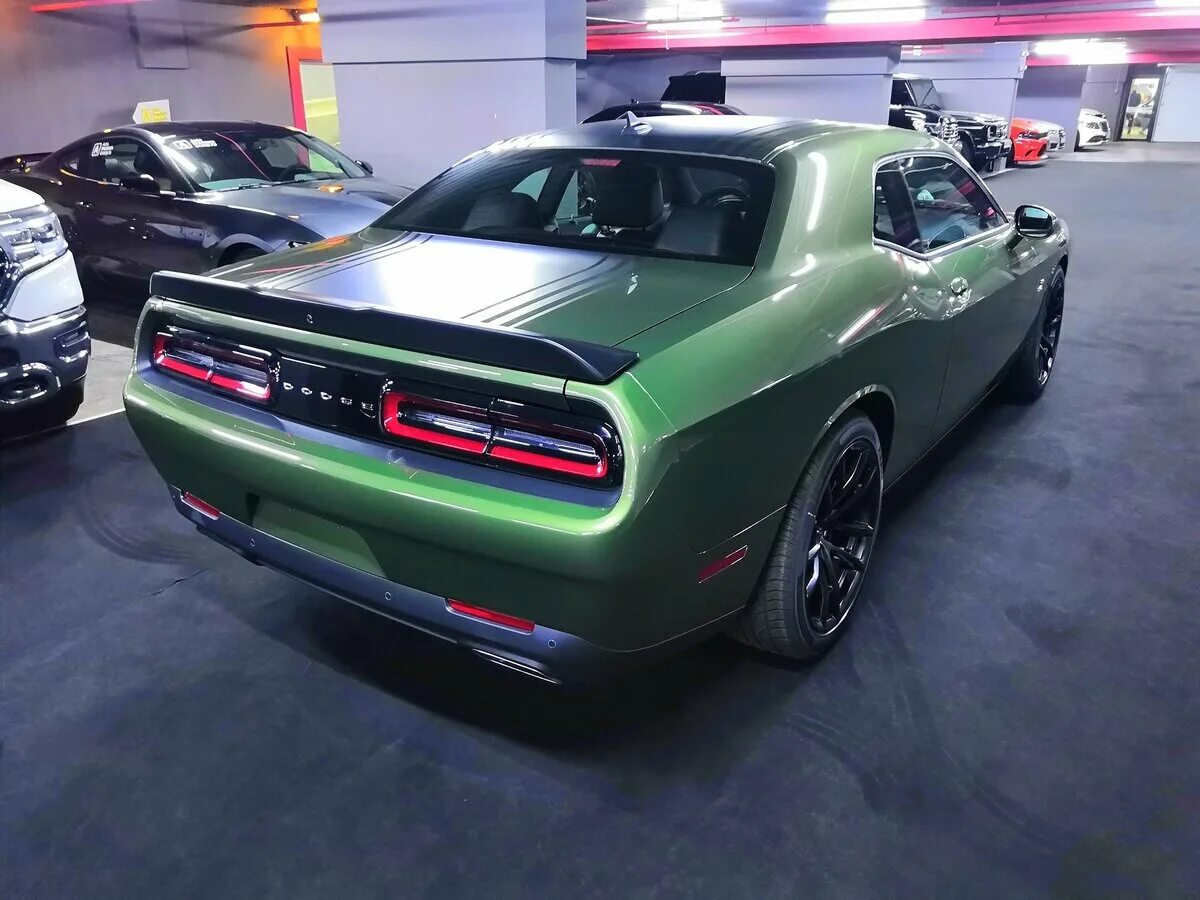 Dodge Challenger 2019. Dodge Challenger srt III. Додж Challenger 2019. Dodge Challenger srt III Рестайлинг 2. Задний привод 2019