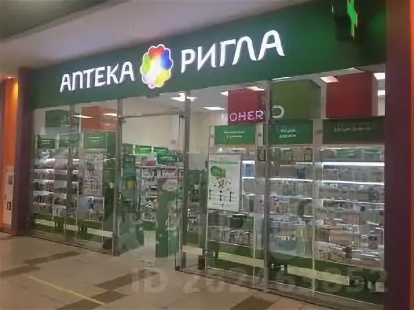 Слева от центрального входа
