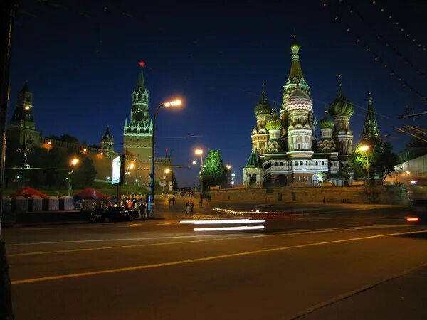 Ночные камеры москва. Москва за центром. москва 40. центр москвы фотокамеры. москва летом на телефон.