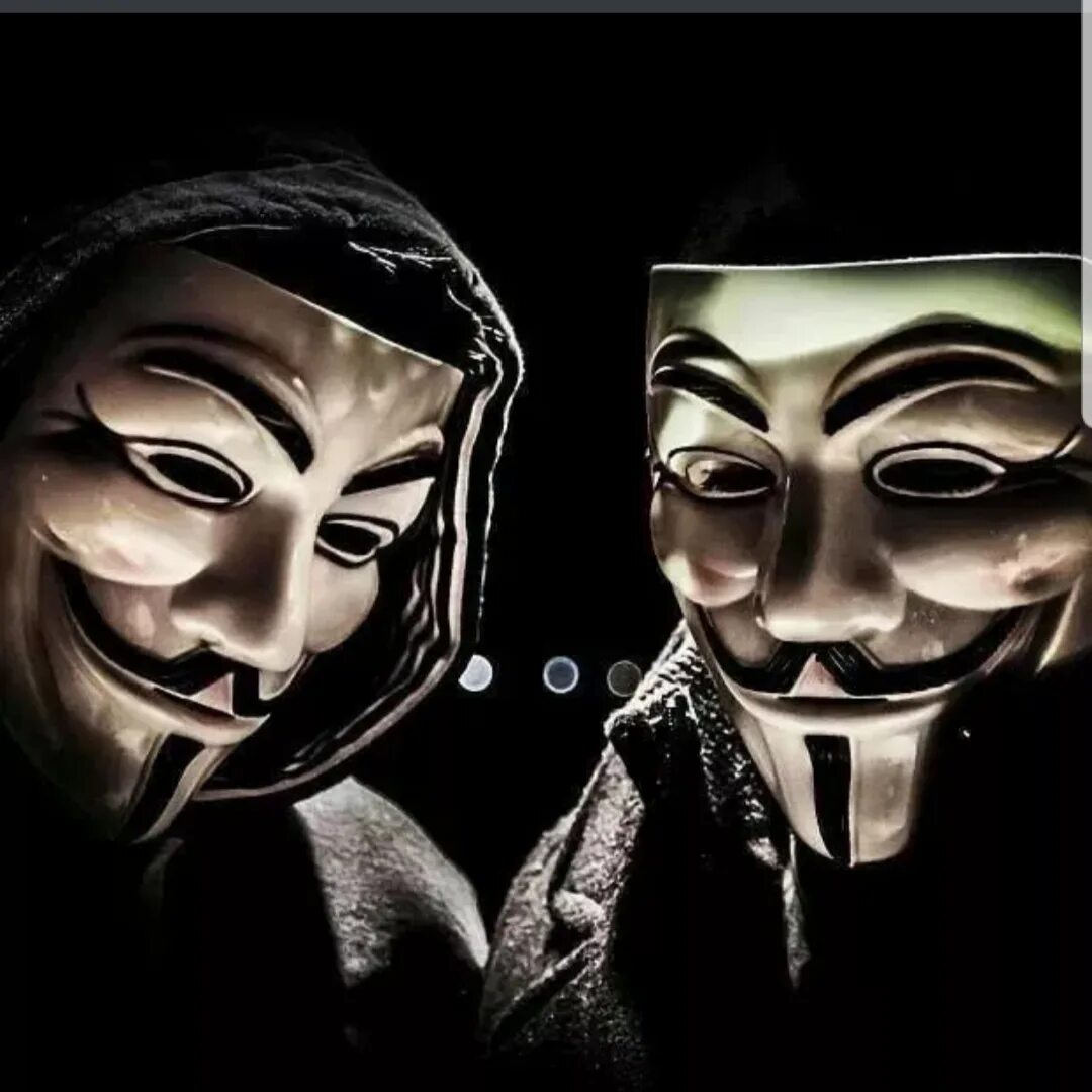 Гай фокс анонимус вендетта. Маска анонима. Хакер анонимус. Фото анонимуса. Два анонимуса.