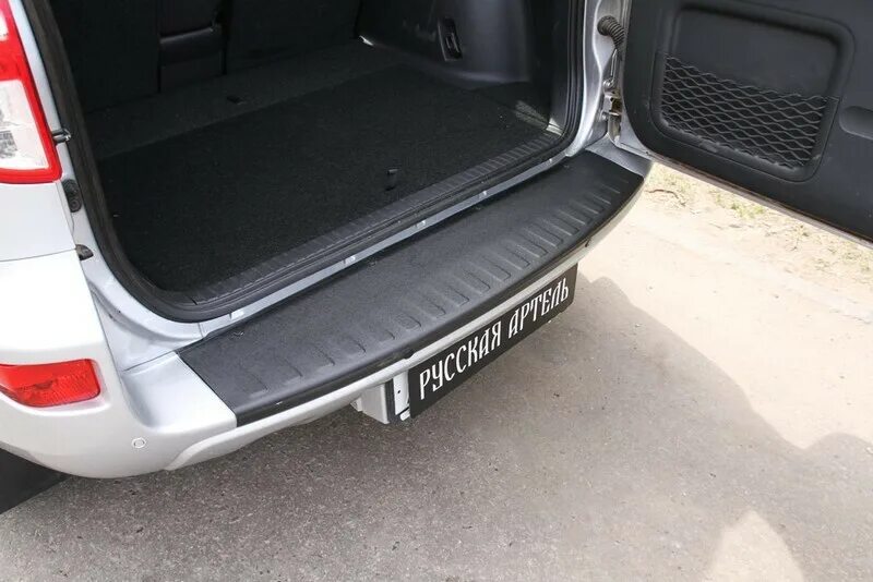 Накладка на бампер toyota rav4 2016. Накладка на задний бампер тойота рав 4 2017. Задняя накладка на бампер rav4 2019. Накладка заднего бампера toyota rav4 артикул. Накладка на задний бампер рав 4.