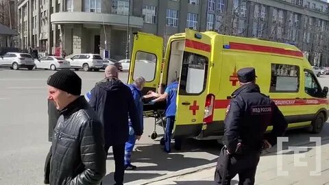 В екатеринбурге упал ребенок