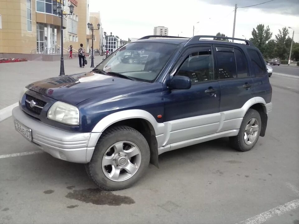 Купить гранд витара 1998 2005. Suzuki Grand Vitara 1998. Сузуки Гранд Витара 1998 года. Suzuki Vitara 1998. Сузуки Гранд Витара 1998 2.5.