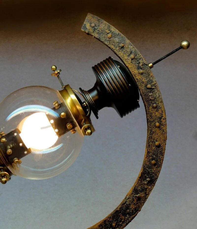 Светильник Steampunk Lamp. Светильник стимпанк. Стимпанк лампочка. Лампочка в стиле стимпанк. Arc light