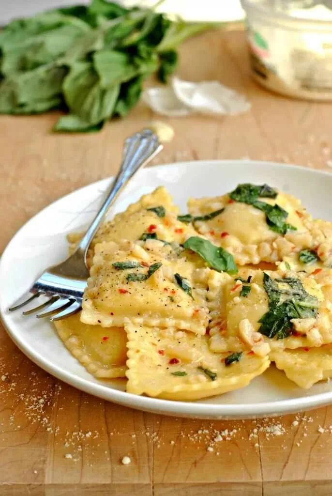 Равиоли. Равиоли итальянские. Равиоли (Ravioli). Равиоли с индейкой.