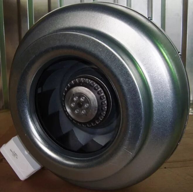 вентилятор осевой zenny yjf12038hs 120*120мм. вентилятор канальный диаметр 210. канальный вентилятор 160мм характеристики. вентилятор диаметр 315. вентилятор осевой ywf4e-450s.