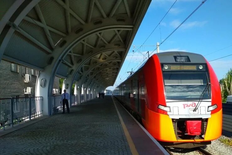 Автобус из кольцово. Расписание электричек екатеринбург нижний тагил. Нижний тагил-кольцово расписание маршруток. Ласточка екатеринбург нижний тагил. Электричка в кольцово.