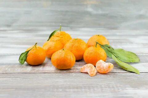 Пахнет мандаринками слушать