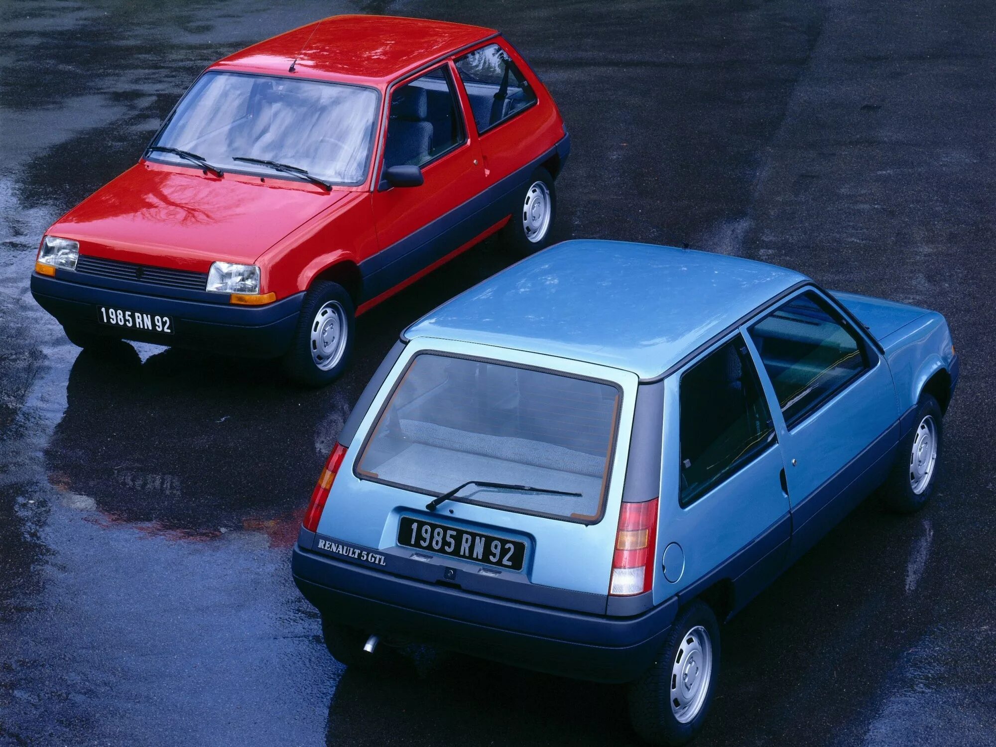 Renault старые. Renault 5 1972. Renault 5 Supercinq. Renault 5 1990. Renault 5 1984.