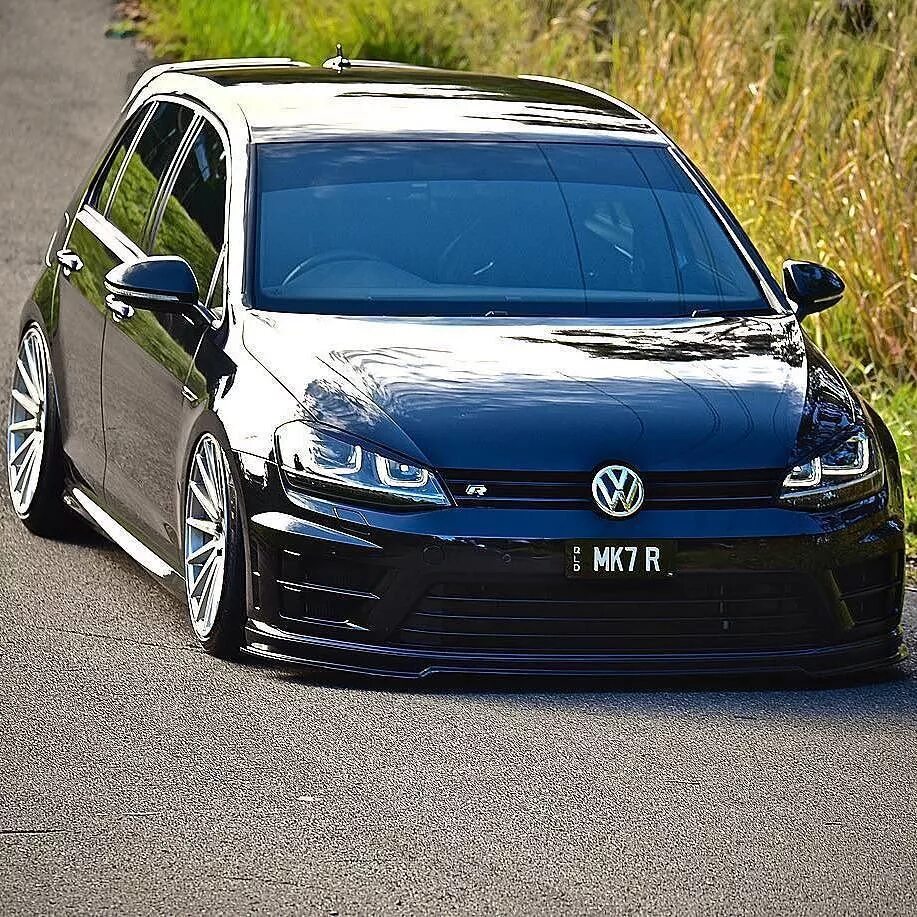 Volkswagen mk7. Фольксваген Golf mk7. Volkswagen Golf GTI mk7. VW Golf r mk7. VW Golf 7.