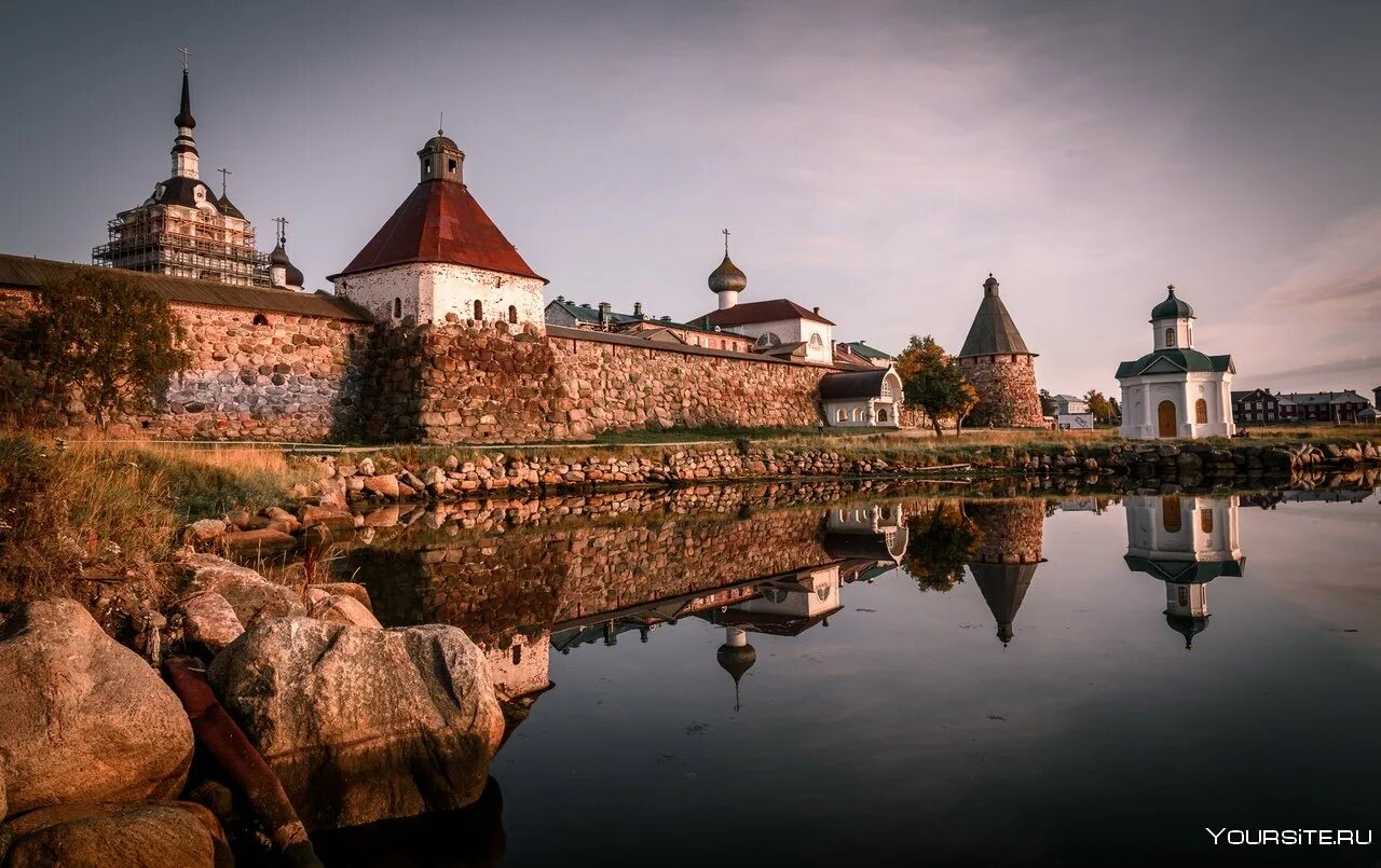 Соловецкие острова экскурсии. Карелия Соловецкие острова монастырь. Соловецкий историко-культурный комплекс. Историко-культурный комплекс Соловецких островов. Соловецкий архипелаг Карелия.