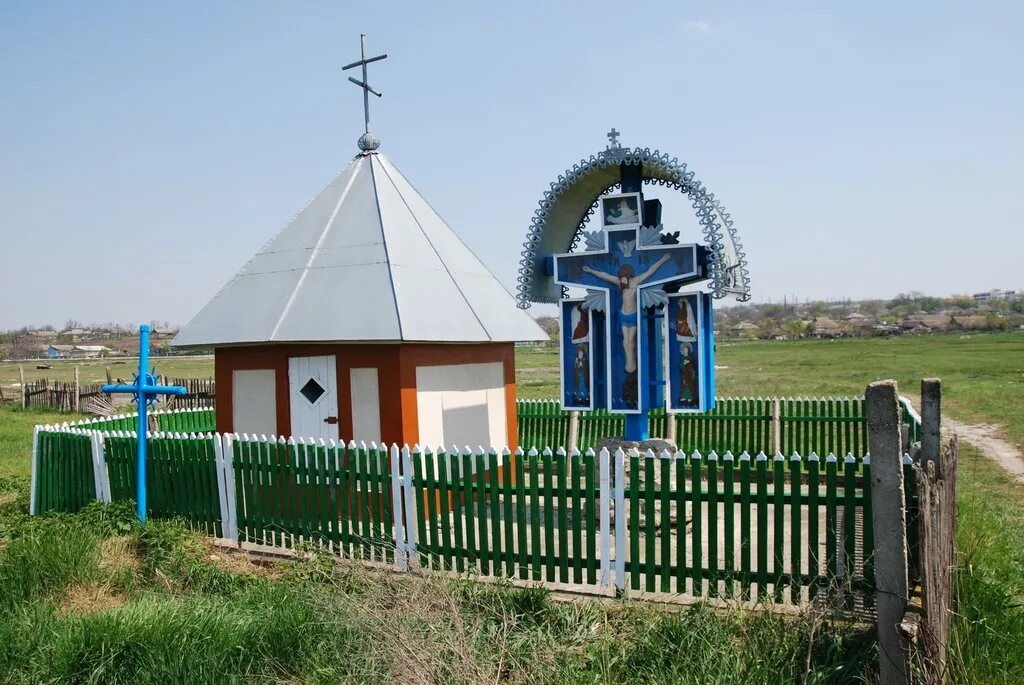 Тараклия молдова. Молдавия село Тараклия. Село Баймаклия Молдова. Тараклия Церковь. Село Новоселовка район Тараклия.