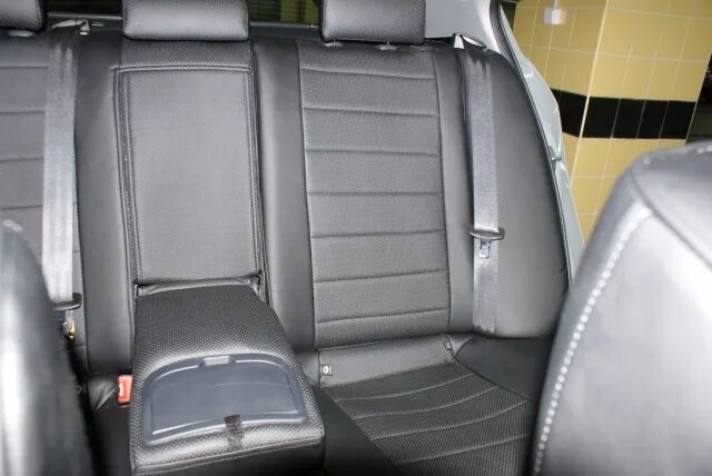 Чехлы авенсис 2. Кожаные сиденья авенсис т250. Чехлы авенсис 2. Чехлы авенсис 2. Чехлы на тойота авенсис т-270.
