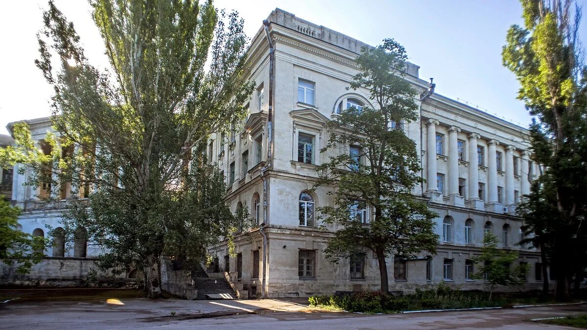 Институт ядерной энергетики севастополь. Севгу голландия. Университет ядерной энергетики севастополь. Голландия севастополь севгу. Севастопольский государственный университет голландия.