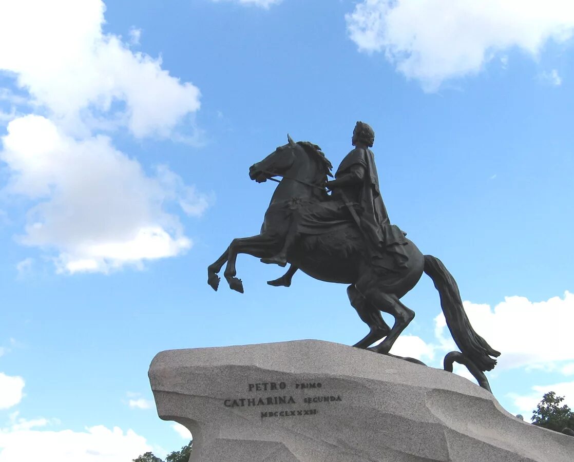 Медный всадник 4477. Медный всадник в санкт-петербурге. Памятник петру 1 в петербурге медный всадник. Медный всадник без всадника. Памятник петру 1 в санкт-петербурге без фона.