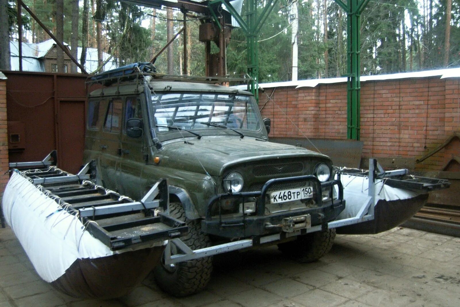 Уаз 3303 кран стрела. Мини уаз. Самодельный уазик. 3х осный уаз. Самоделки уаз 469.