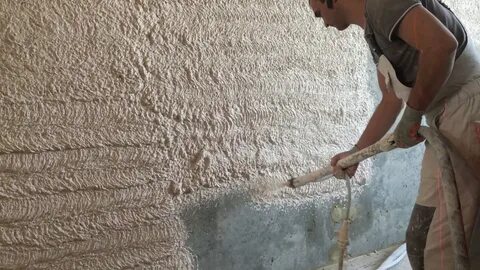 Машинная цементная штукатурка