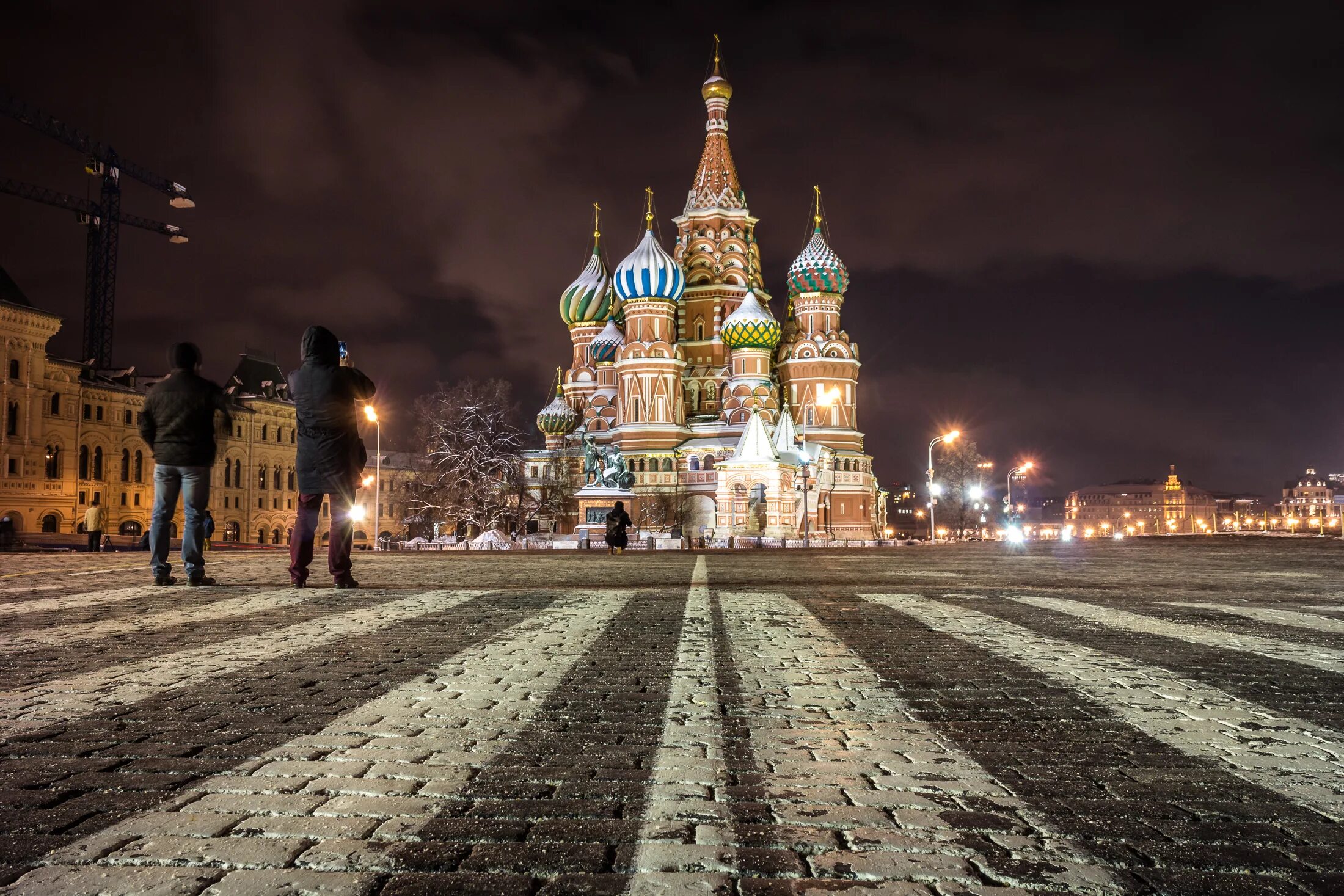 Храм Василия Блаженного Москва зимой. Храм Василия Блаженного ночью зимой. Включи простые города